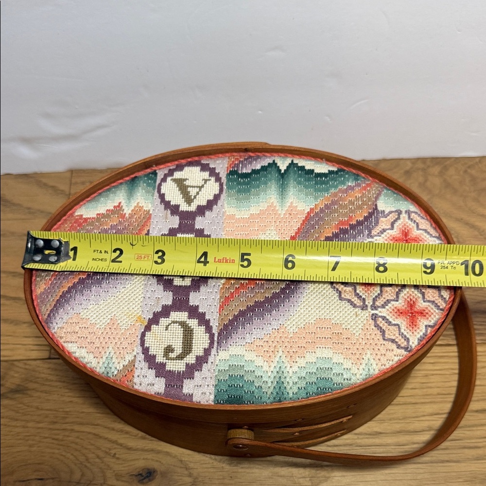 Shaker Sewing Basket Embroidered Lid Wooden Basket - Picture 12 of 14